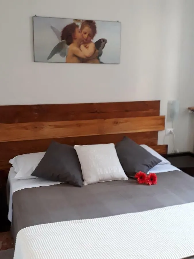Casa Sulla Laguna Murano 2*,