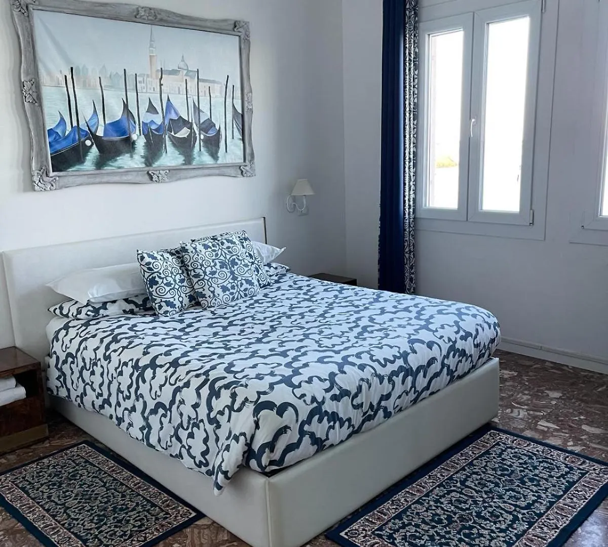 Casa Sulla Laguna Murano Italy